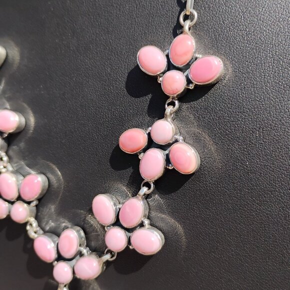 Southwest Cowgirl Pink Conch Shell Cluster Sterling Silver Lariat Necklace - Picture 5 of 9